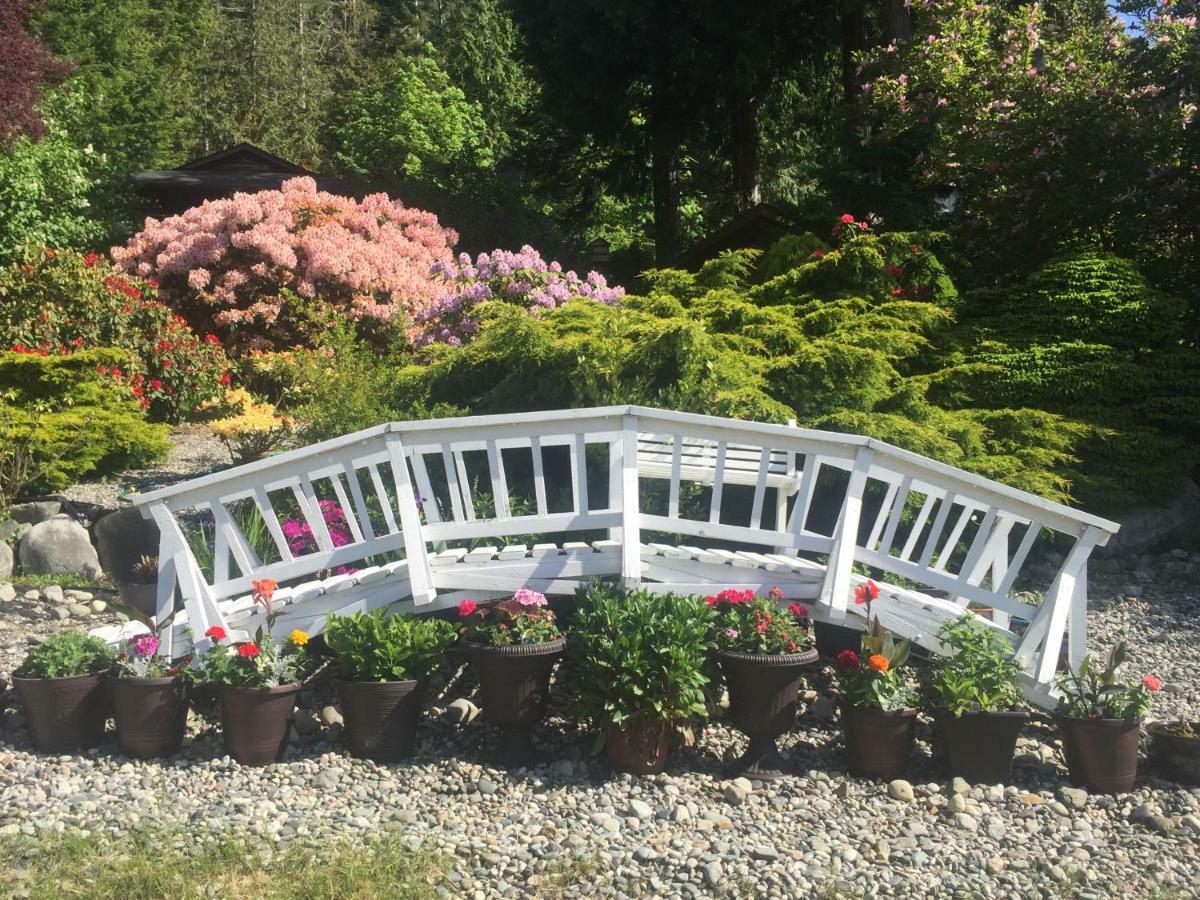 Garden Bridge House Villa Sechelt Ngoại thất bức ảnh